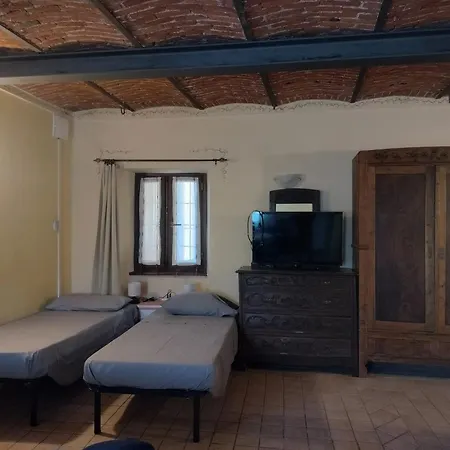 Vakantiehuis La Rosa Dei Venti Parella