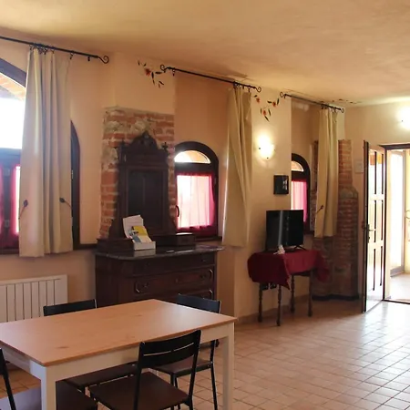 Vakantiehuis La Rosa Dei Venti Parella